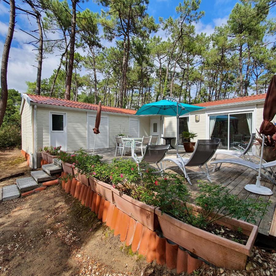 Le Domaine Des Pins Hotel Saint-Hilaire-de-Riez ภายนอก รูปภาพ