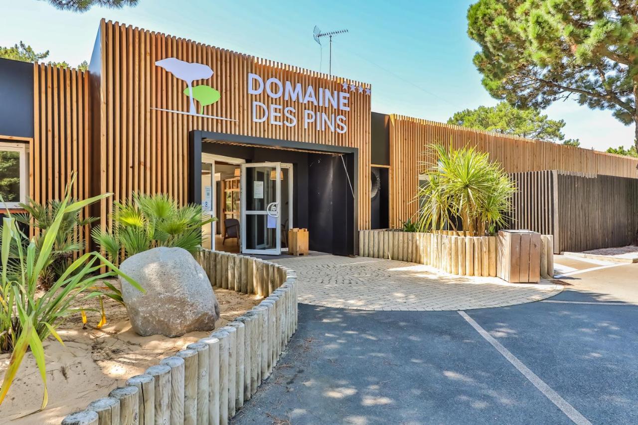 Le Domaine Des Pins Hotel Saint-Hilaire-de-Riez ภายนอก รูปภาพ