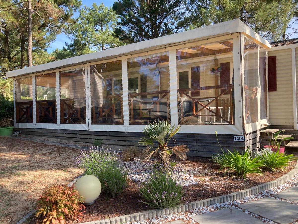 Le Domaine Des Pins Hotel Saint-Hilaire-de-Riez ภายนอก รูปภาพ