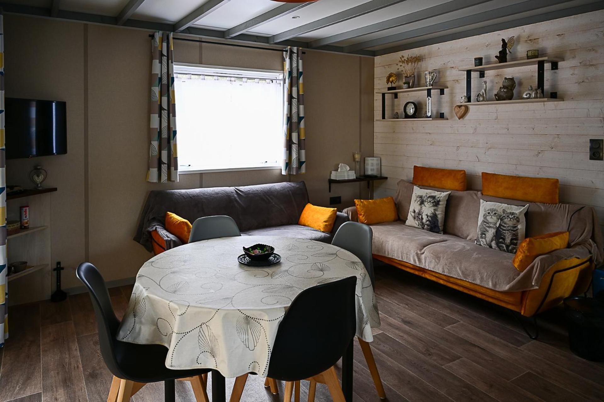 Le Domaine Des Pins Hotel Saint-Hilaire-de-Riez ภายนอก รูปภาพ